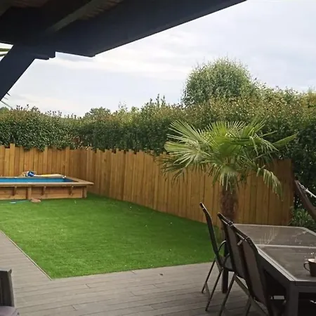 Avec Terrasse, Petit Jardin Et Piscine * Cambo-les-Bains